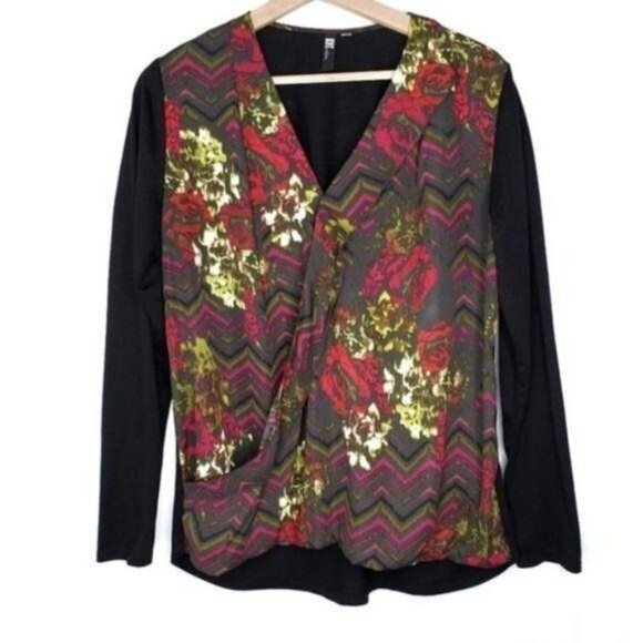 Kut from the Kloth Faux Wrap Floral Top Size‎ Medium KFTK - Picture 6 of 6